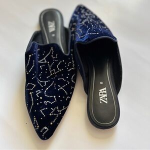 Zara Constellation Galaxy
Rhinestone Blue Velvet
Mules Size 39 
Flat